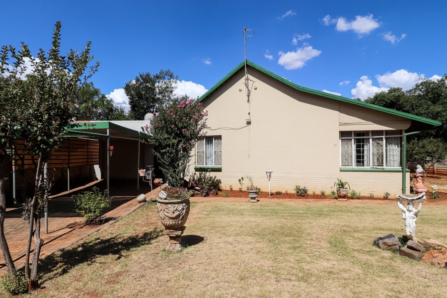3 Bedroom Property for Sale in Stilfontein Ext 1 North West
